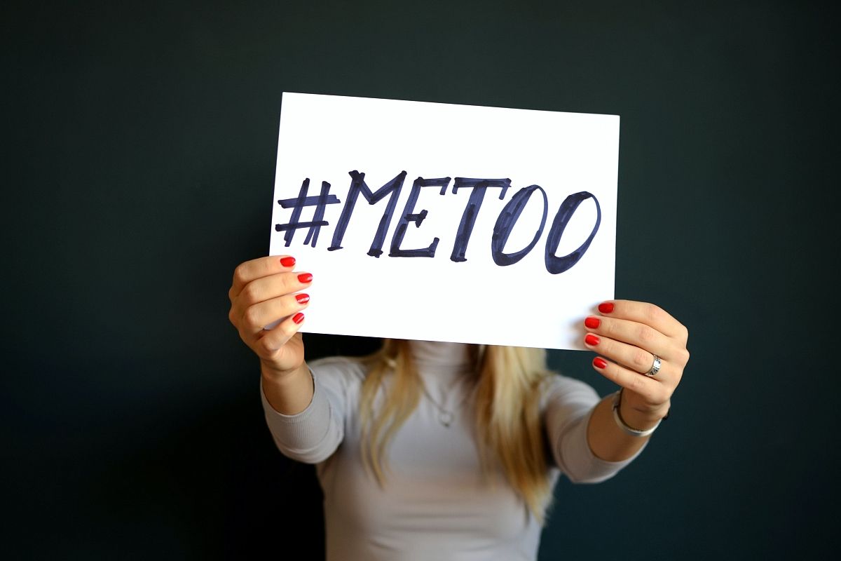 Действуй, сестра! Движение за равенство женщин #MeToo набирает популярность в русском Твиттере