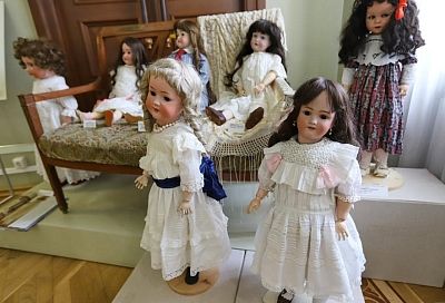 Выставка «Зимний бал кукол» откроется в Краснодаре 