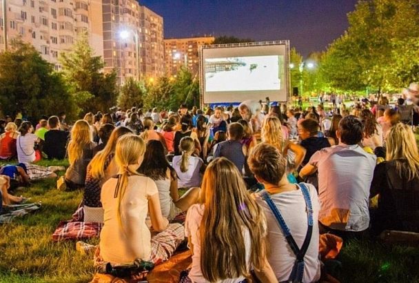 Кино под открытым небом в Краснодаре: где и когда покажут фильм