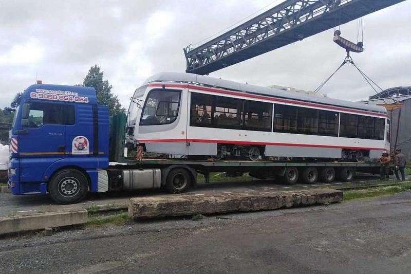 Первый новый трамвай привезут в Краснодар до конца недели