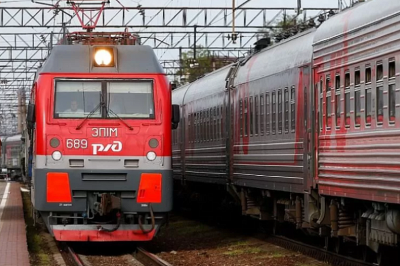 С 22 мая к поезду Калининград - Адлер добавят прицепной вагон в Анапу