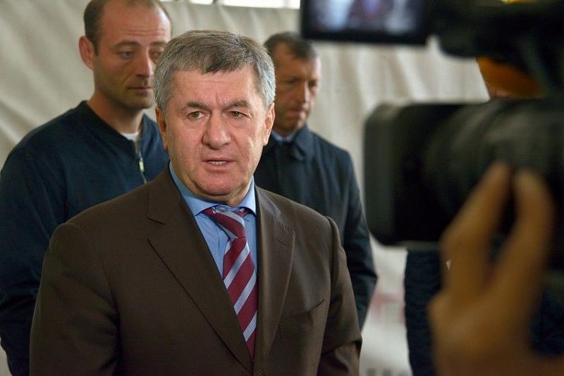Первый вице-мэр Сочи Мугдин Чермит останется под стражей на полгода