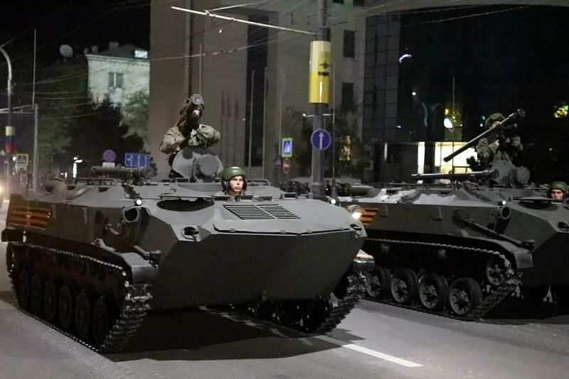 Ночная репетиция парада Победы прошла в Новороссийске