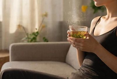 Травяной чай для талии: как мягко похудеть к Новому году - разумный рецепт без истерик