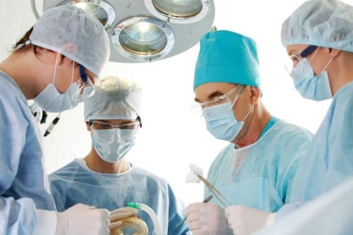 В краевом онкодиспансере провели сложнейшую операцию 97-летней пациентке