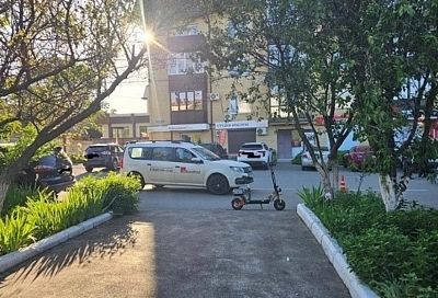Подросток на электросамокате попал в больницу после ДТП в Армавире
