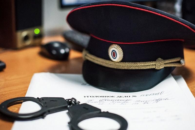 В Краснодаре транспортных полицейских заподозрили в сбыте боеприпасов