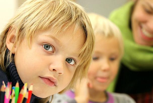 Инклюзивный центр в Сочи до конца 2019 года подготовит сопровождение детей-аутистов в школе 