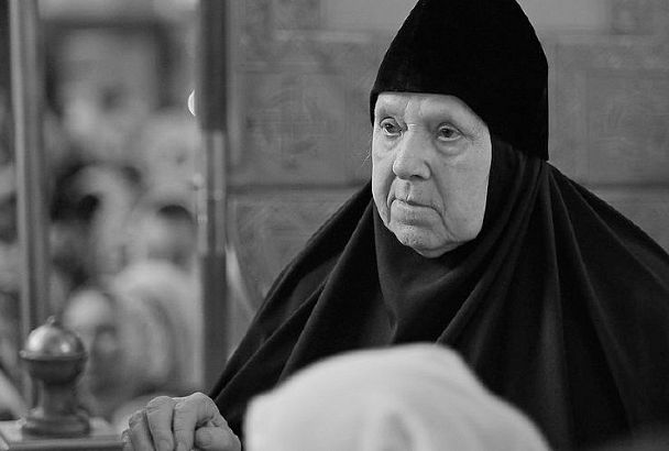 В Краснодаре от осложнений коронавируса скончалась сестра митрополита Исидора монахиня Мария