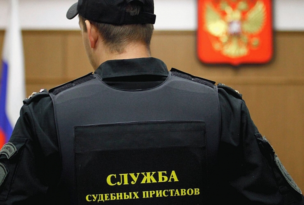 В Краснодарском крае неплательщик алиментов после 10-дневного ареста за долги вернулся в семью