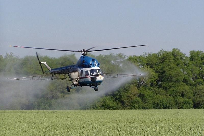 В Краснодарском крае погиб агроном, попав под винт вертолета