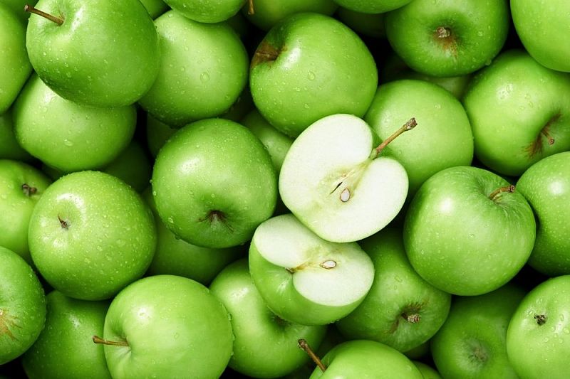 Роспотребнадзор предупредил об опасности яблочной диеты