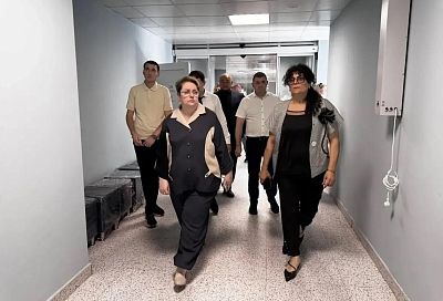 Вице-губернатор Кубани Елена Воробьева посетила строящиеся медицинские учреждения в Краснодаре