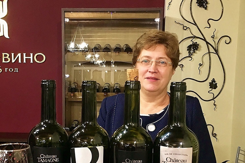 Винодел из Краснодарского края представила винодельческую продукцию на Форуме «Здоровье женщин - благополучие нации».