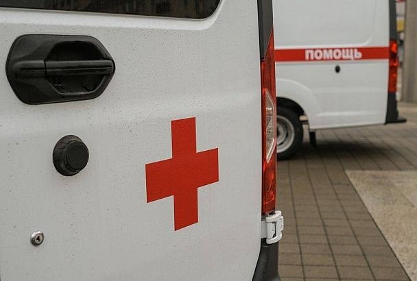 При атаке территорий Кубани пострадали двое сотрудников МЧС России
