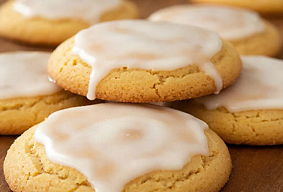 Рассыпчатое песочное печенье на растительном масле: густая лимонная прослойка, невероятно нежная