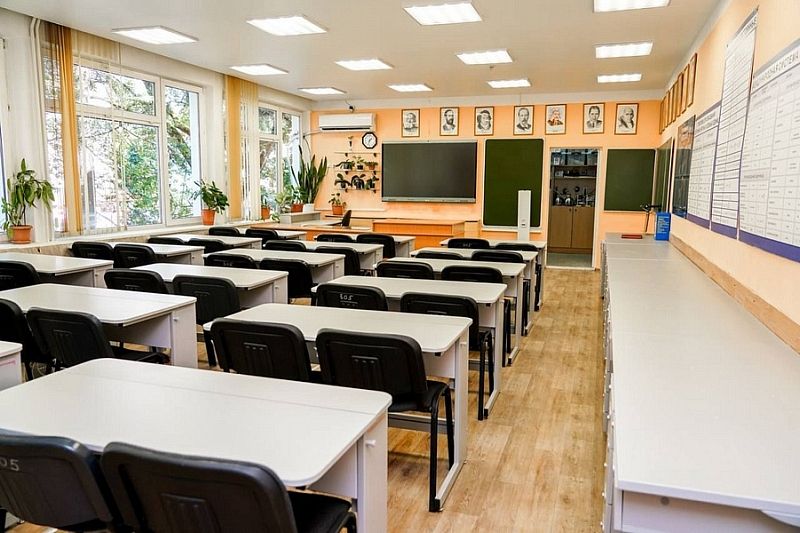 В 2022 году в Краснодарском крае капитально отремонтируют более 120 школ