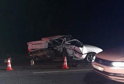 Водитель на «Опеле» устроил ДТП на встречке в Туапсинском районе. Пострадали пять человек