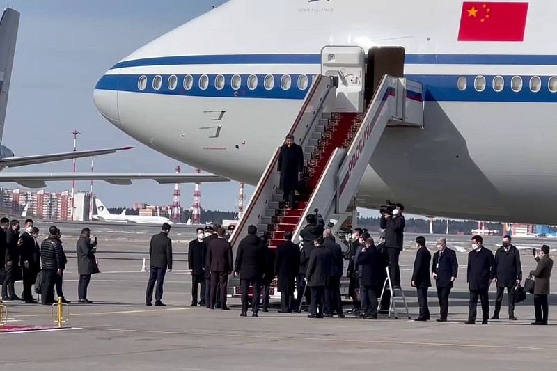 Глава КНР Си Цзиньпин прибыл в Россию