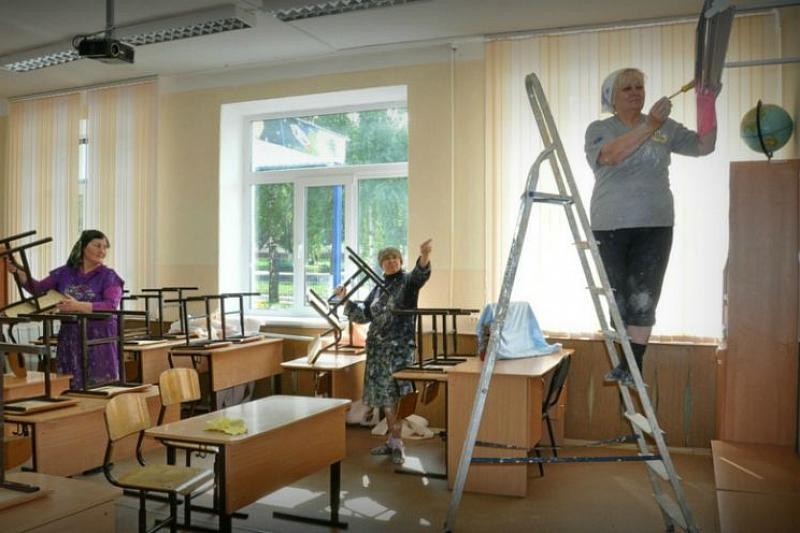 На ремонт школ и детсадов Сочи выделили 38 млн рублей