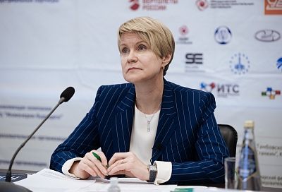 Руководитель «Сириуса» Елена Шмелева заявила о необходимости снизить бюрократическую нагрузку в образовании