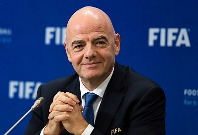 В США потребовали расследовать связи главы FIFA с Трампом