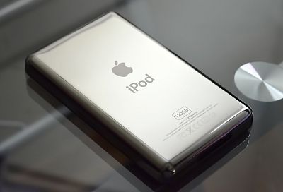 Apple отказалась от плеера iPod