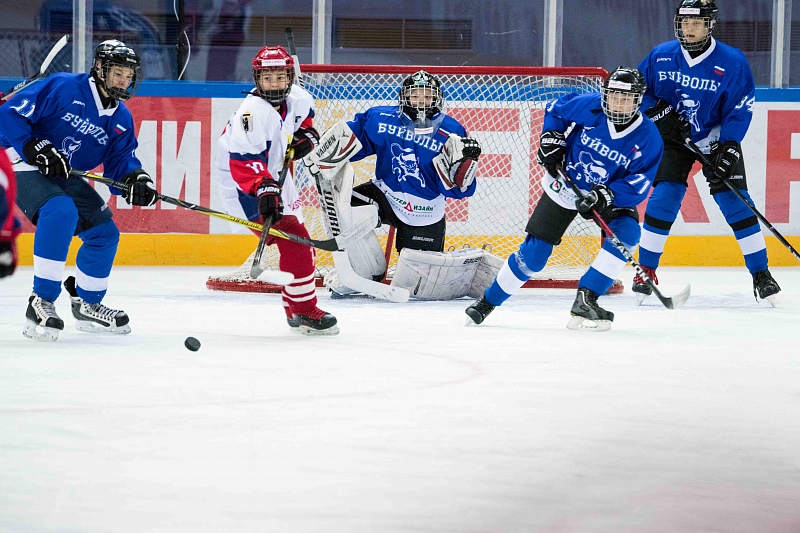 В Сочи стартует хоккейный турнир «Золотая шайба» имени Анатолия Тарасова