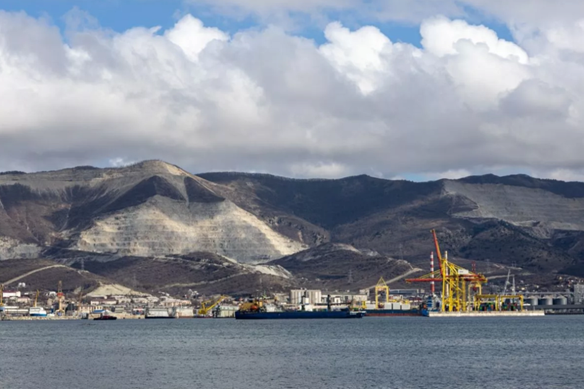 Угроза атаки беспилотников объявлена в Новороссийске