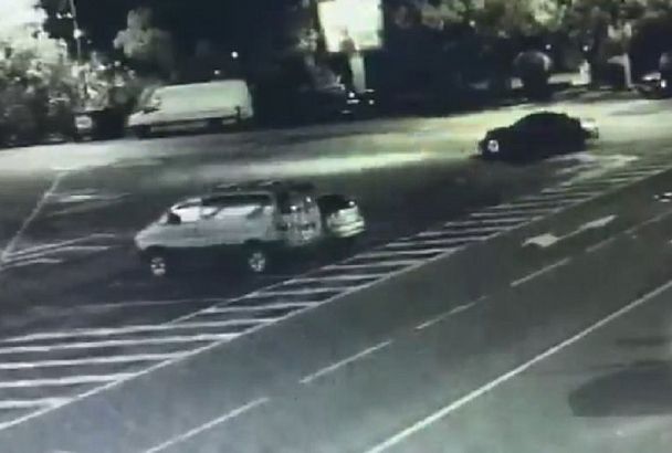 В Сочи полицейские нашли водителя BMW, устроившего дрифт в центре города