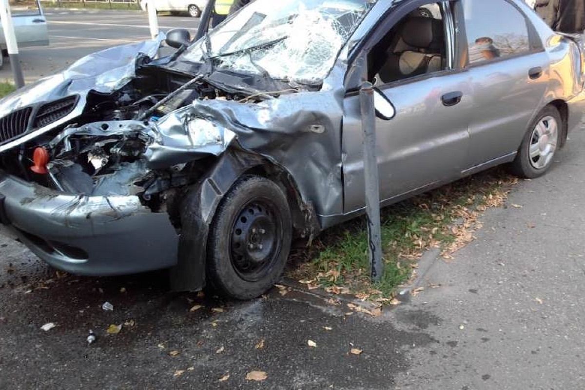 В Майкопе в ДТП с маршруткой пострадали 4 человека