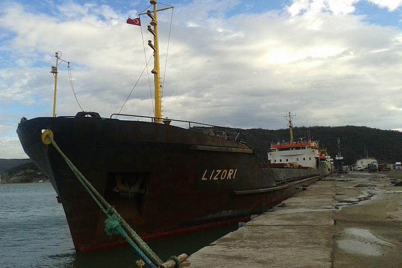 Задержанное в Краснодарском крае украинское судно покинуло порт и отправилось в Мариуполь