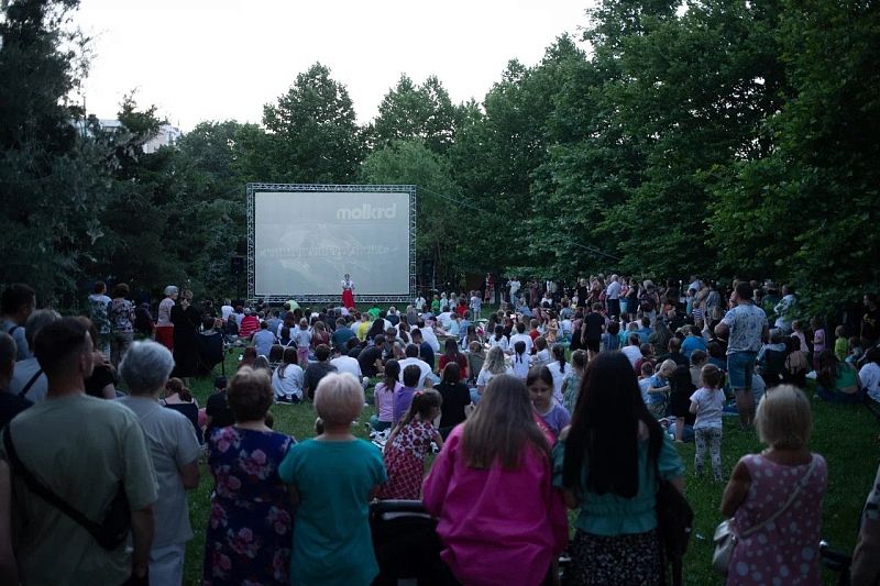 Кино на свежем воздухе: на спортплощадке КубГАУ в Краснодаре покажут фильм под открытым небом