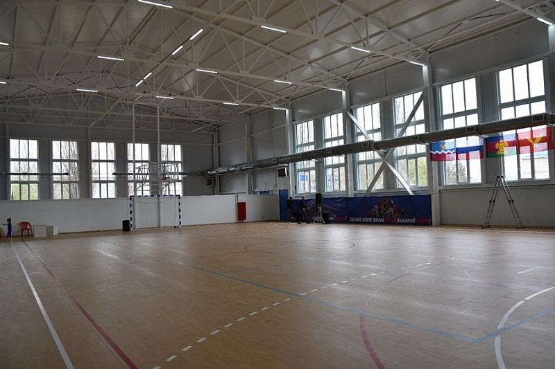 Малобюджетный спортивный комплекс построили в Тимашевске