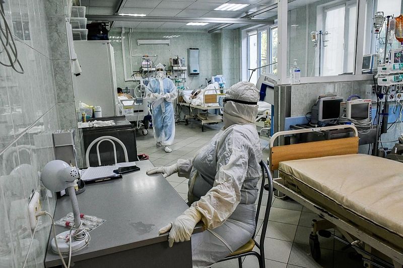 Лечение от коронавируса в инфекционных стационарах Краснодара проходят 964 человека