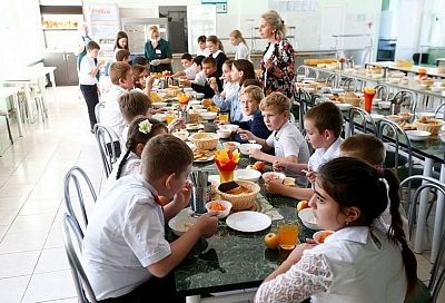 В Краснодаре планируют создать единый центр закупки продуктов для школ и детсадов