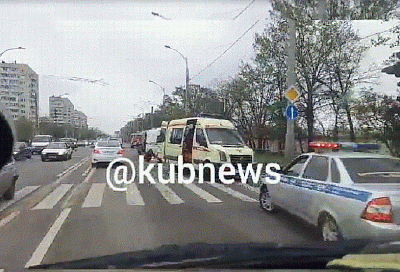 Пассажир попавшего в жесткое ДТП в Краснодаре мотоцикла скончался в больнице