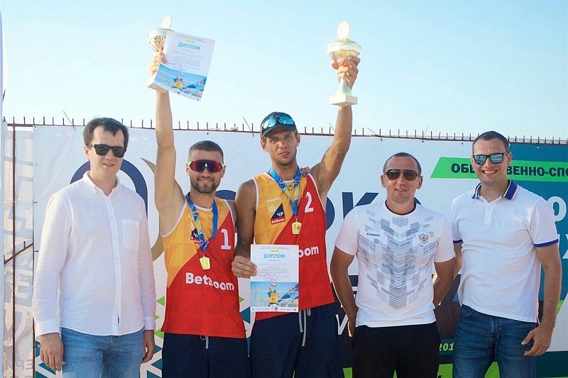 «Пляжники» из Новороссийска и Керчи выиграли турнир, посвященный Дню ВМФ 