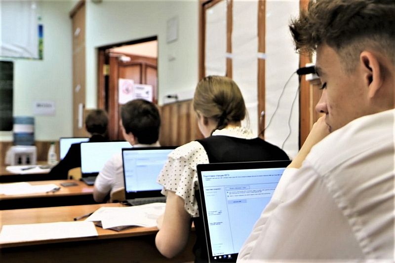 Основной период ЕГЭ в Краснодарском крае завершает экзамен по информатике и ИКТ