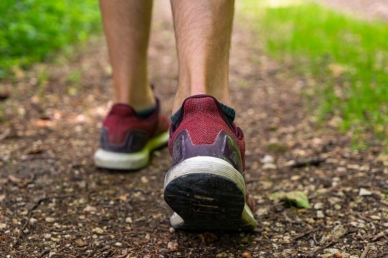Длительные пешие прогулки без предварительной подготовки могут способствовать образованию тромбов