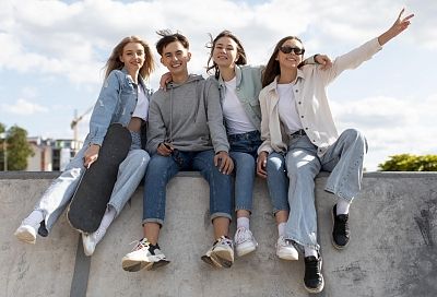 Возраст молодежи в России могут повысить до 40-45 лет