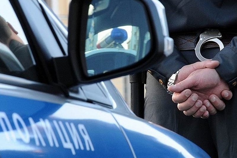 В Краснодаре полицейские задержали ночного дебошира на улице Красной