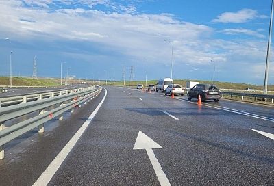 На федеральной трассе Новороссийск — Керчь восстановили движение после подтоплений