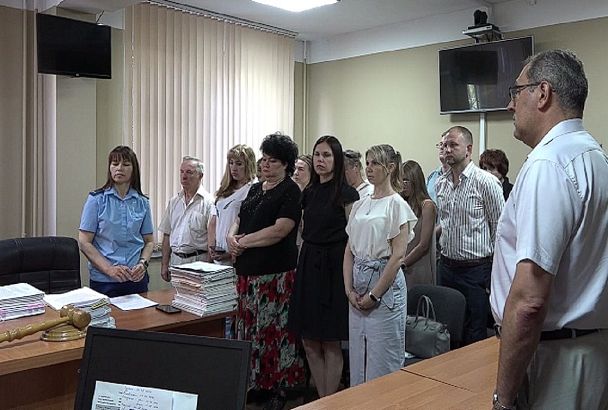 В Краснодаре экс-начальник отдела Роспотребнадзора осуждена почти 9 лет за взяточничество