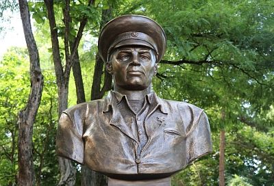 «Крылатая гвардия»: мемориал воинам ВДВ открыли в Кореновске