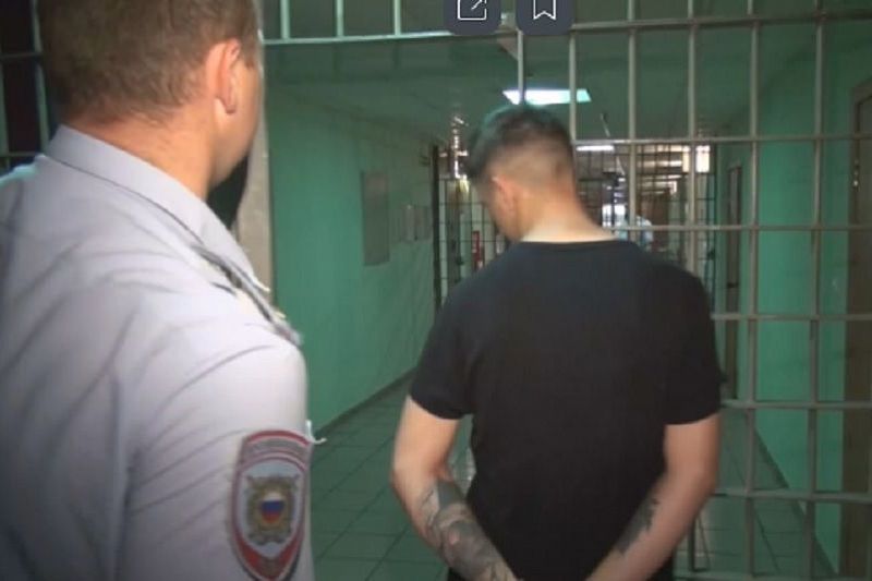 В Сочи полицейские задержали приезжего с 700 г наркотиков. Ему грозит пожизненный срок