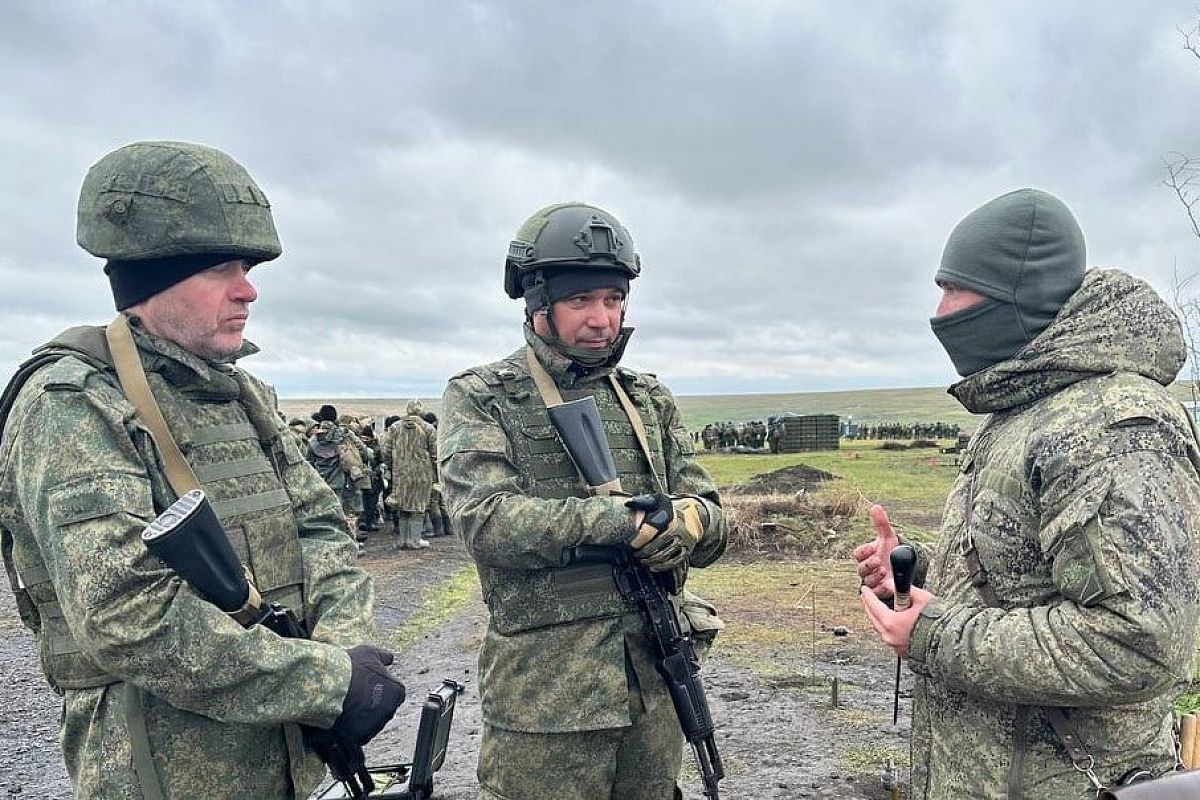  «Большой упор на стрельбы и военную медицину»: экс-мэр Краснодара Первышов рассказал о подготовке к участию в СВО 