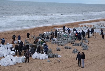 Около 4 тыс. тонн мазута попало в Черное море после ЧП с танкерами