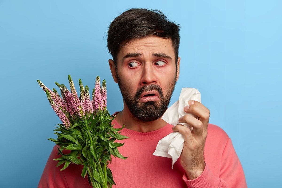 Слушайте врача, но не забывайте о средствах защиты: как спастись от аллергии