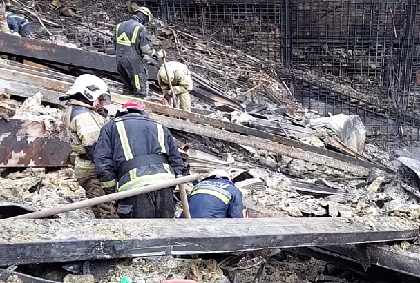Спасатели разобрали более 90% обрушившихся конструкций «Крокус Сити Холла»